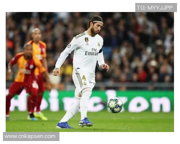 足球球星九宫格图鉴 揭秘世界顶级球员的风采与实力对比